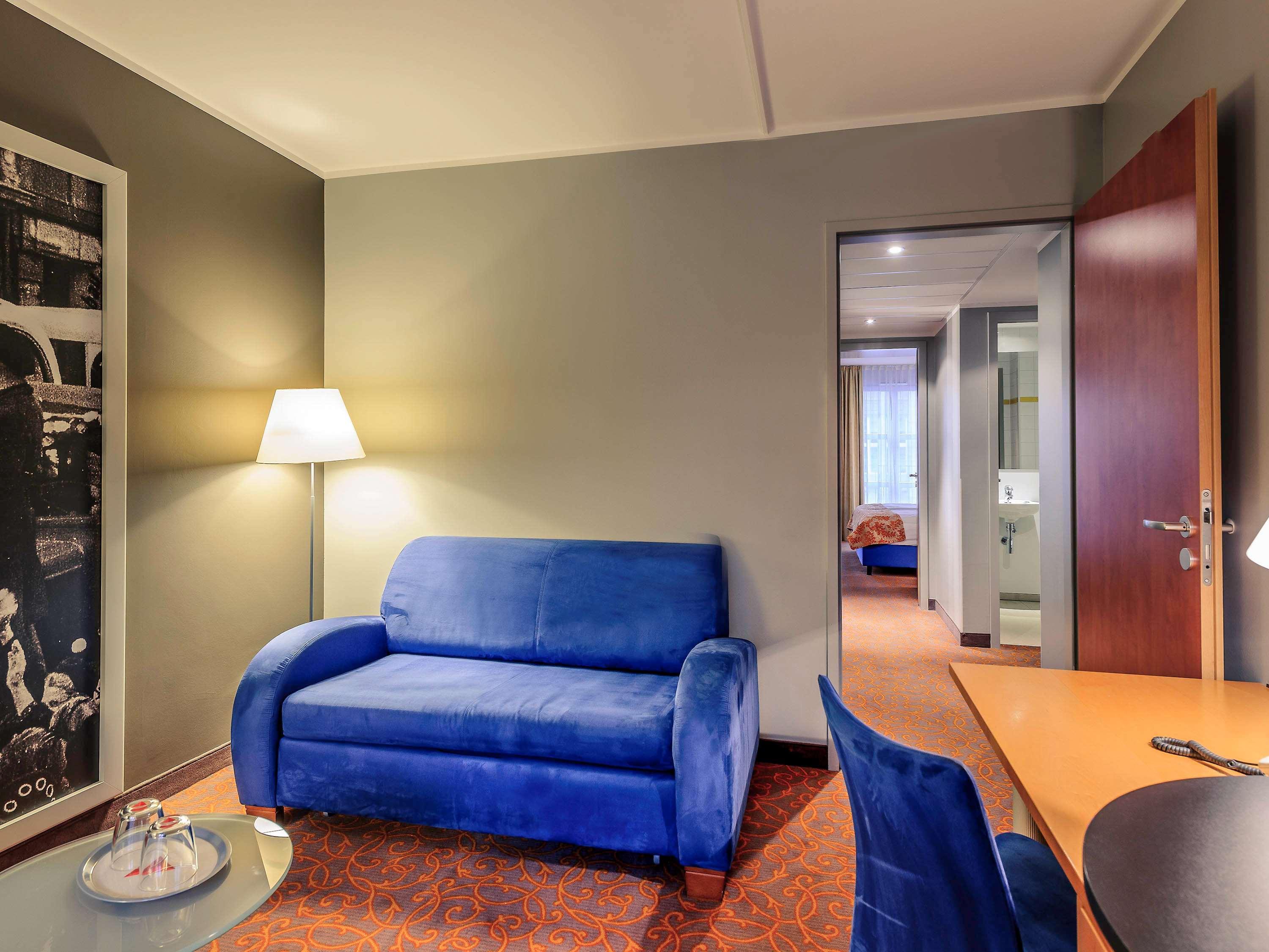 Mercure Hotel & Residenz Berlin Checkpoint Charlie Esterno foto