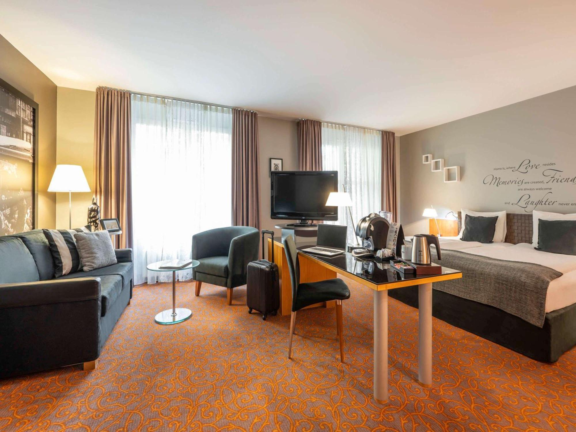 Mercure Hotel & Residenz Berlin Checkpoint Charlie Esterno foto