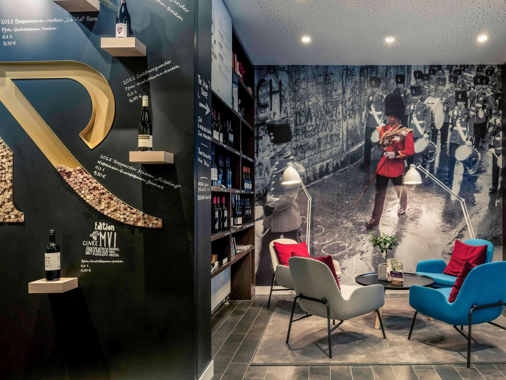 Mercure Hotel & Residenz Berlin Checkpoint Charlie Esterno foto
