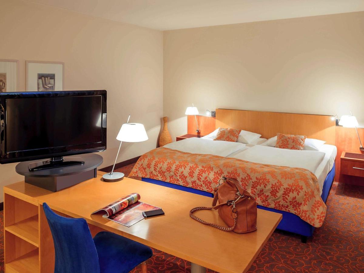 Mercure Hotel & Residenz Berlin Checkpoint Charlie Esterno foto
